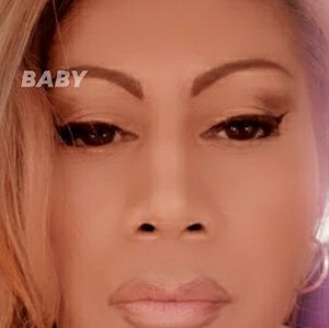 Meet your Posher, Melanie